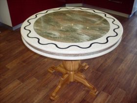 Сборка круглого стола в Уссурийске
