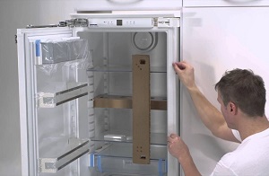 Установка встраиваемого холодильника в Уссурийске
